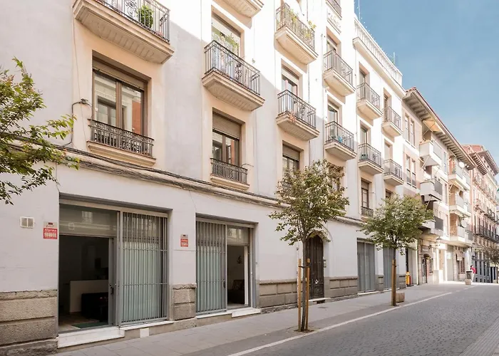 Duplex In Anton Martin B2